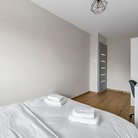 Appartement Metro Wawrzyszew Comfort By Bookinghost Warschau
