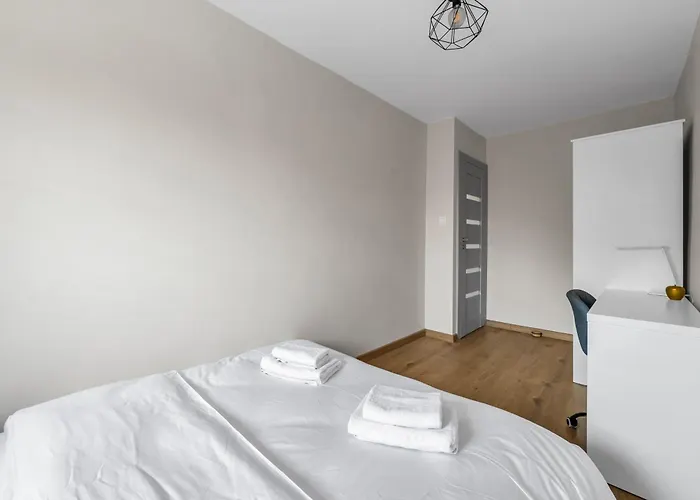 Apartamento Metro Wawrzyszew Comfort By Bookinghost Varsóvia