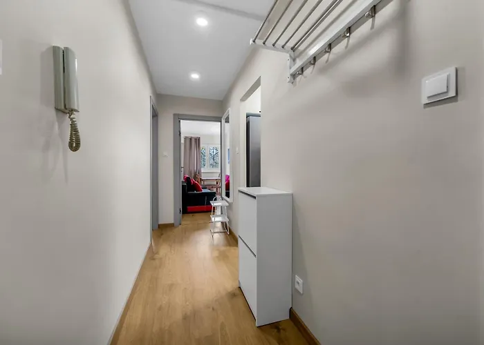 Metro Wawrzyszew Comfort By Bookinghost Varsóvia