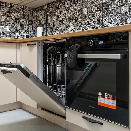 Metro Wawrzyszew Comfort By Bookinghost *